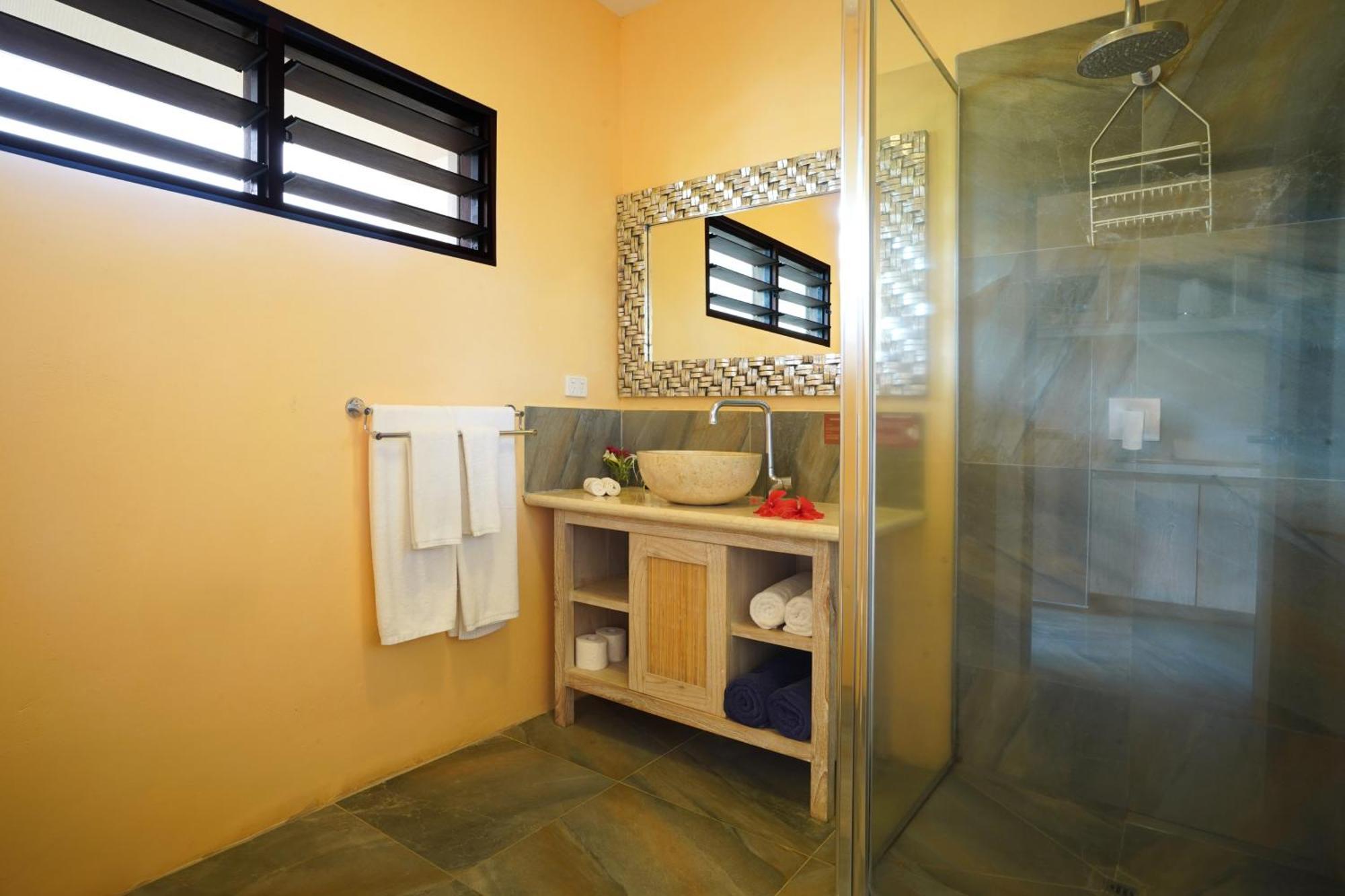 Nasama Resort Port-Vila Extérieur photo